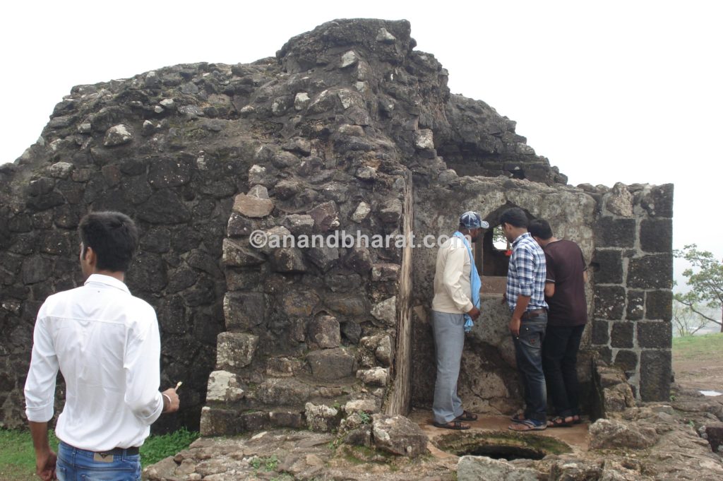 Palace ruins 