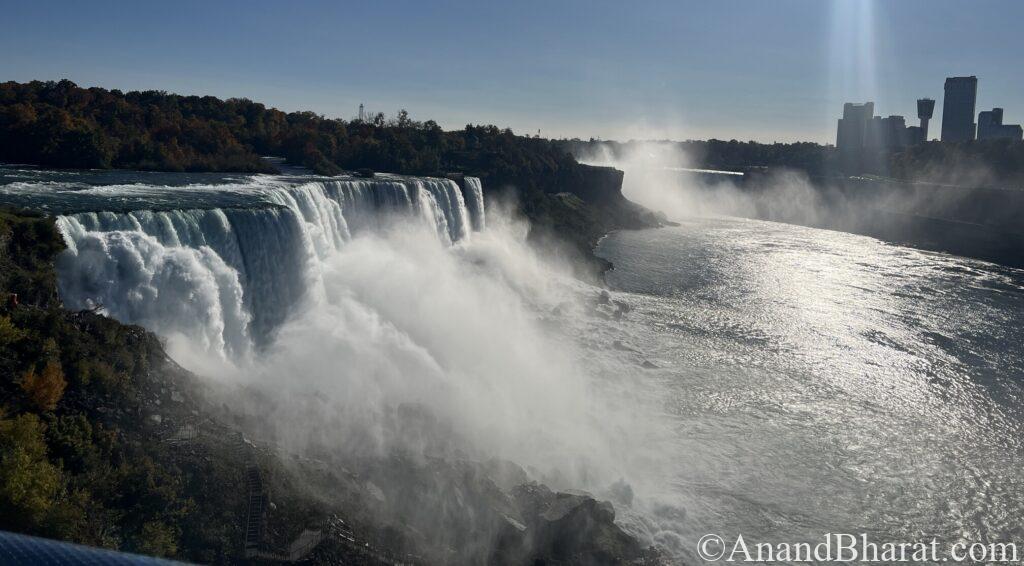  American fall, just beside Veil of Bride fall and farther end we see Horse shoe water fall